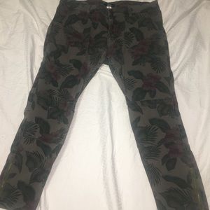 BDG FLORAL OLIVE ZIP BOTTOM PANTS SZ 31